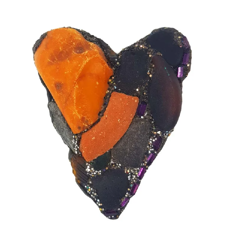 colorful gemstone brooches for women-AMBER STONE HEART BROOCH - AMBER SOLITUDE