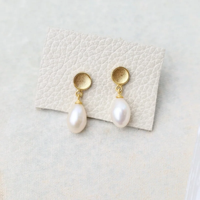 pearl earrings for women-Sun Drop Pearl Post Earrings