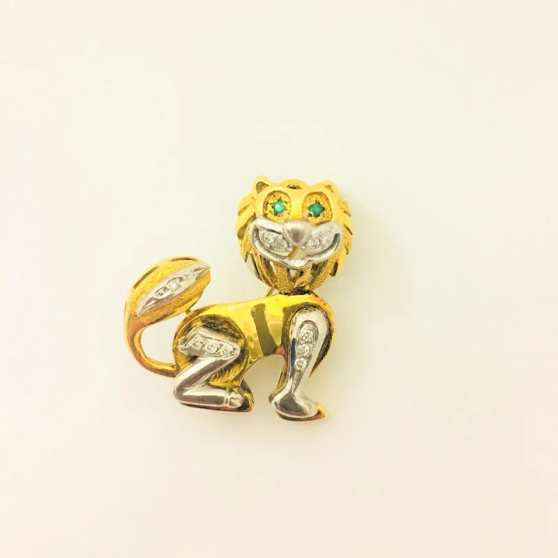 jeweled brooches for women-Yellow Gold Cat Brooch with Diamonds