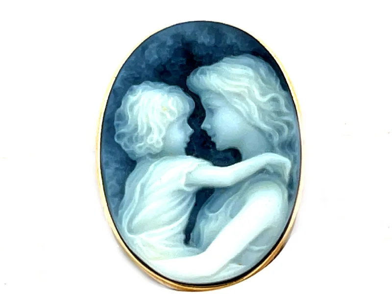 silk brooches for women-Oval Mother and Child Cameo Pendant/Brooch 14k Yellow Gold