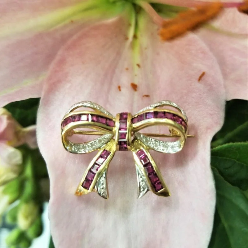 embroidered brooches for women-Bow Brooch with Diamonds and Rubies